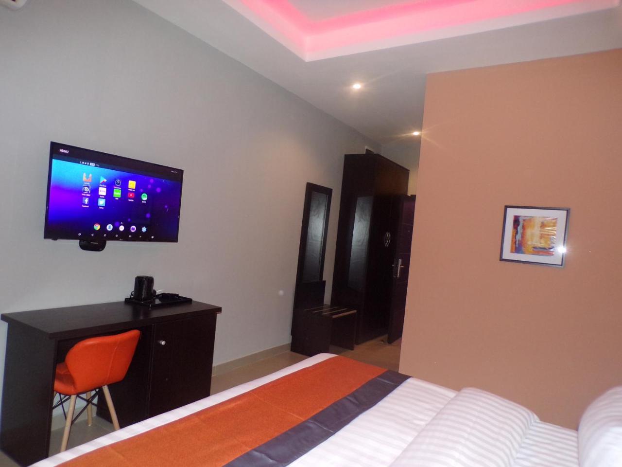 The Mayhill Lekki Exterior foto