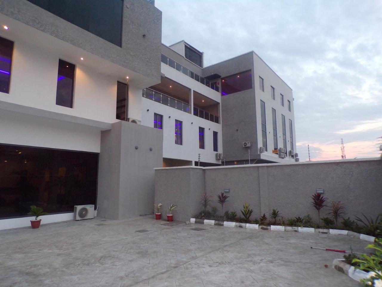 The Mayhill Lekki Exterior foto