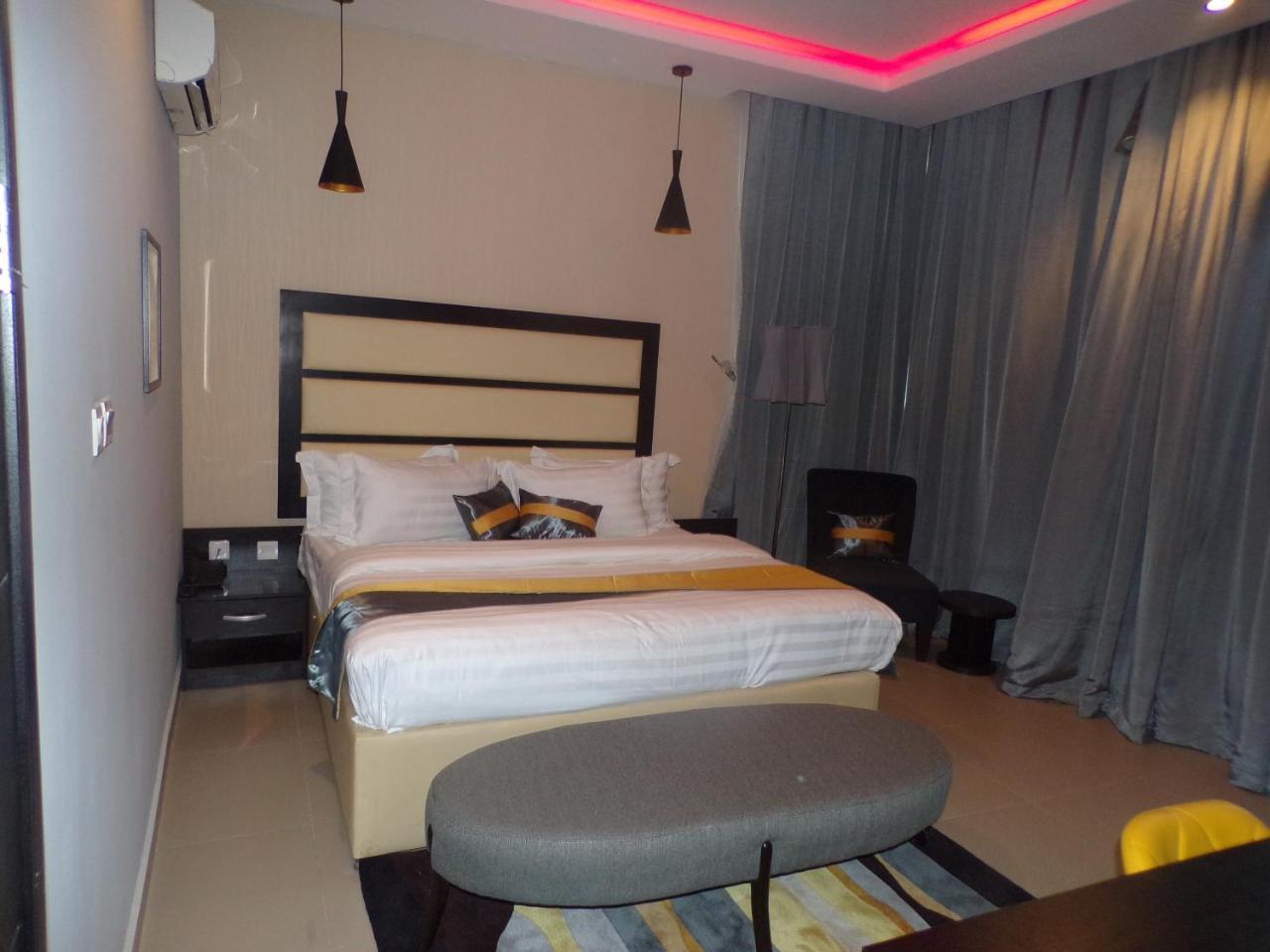 The Mayhill Lekki Exterior foto